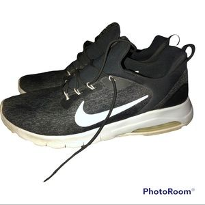 Nike Air Max motion Flex size 11 Gray /black/white